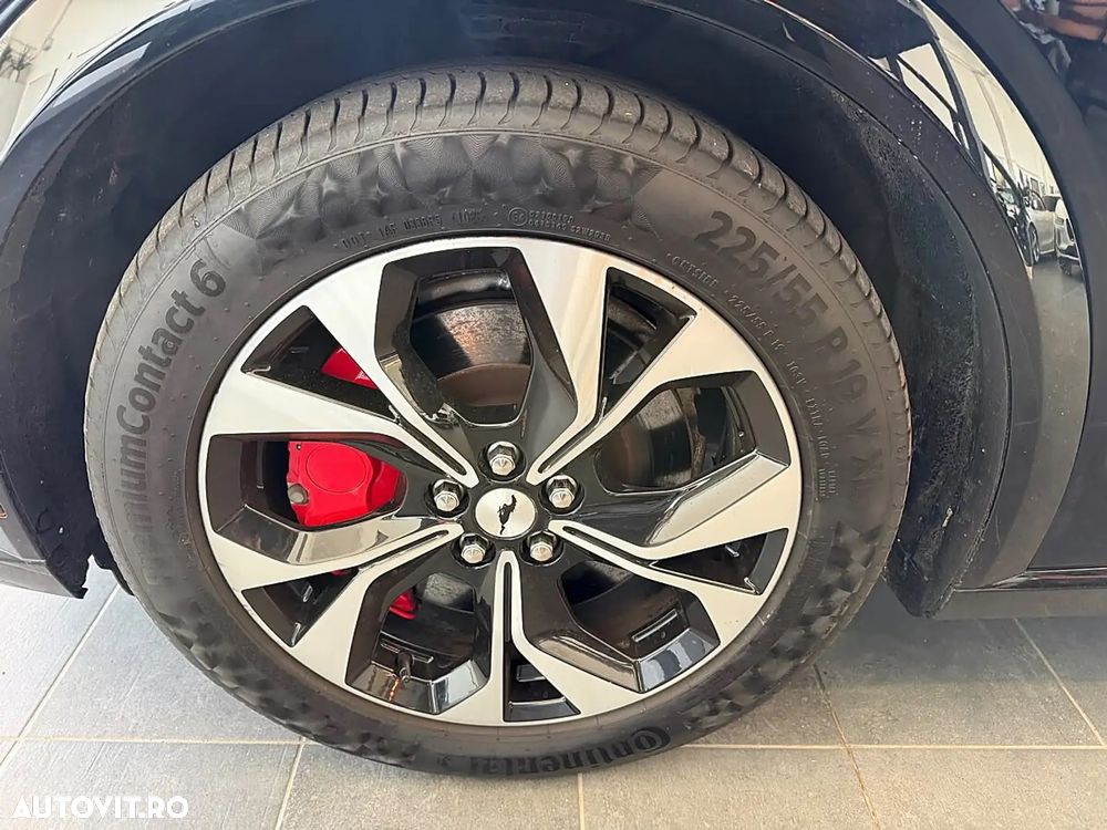 Ford Mustang Mach-E AWD PREMIUM - 11