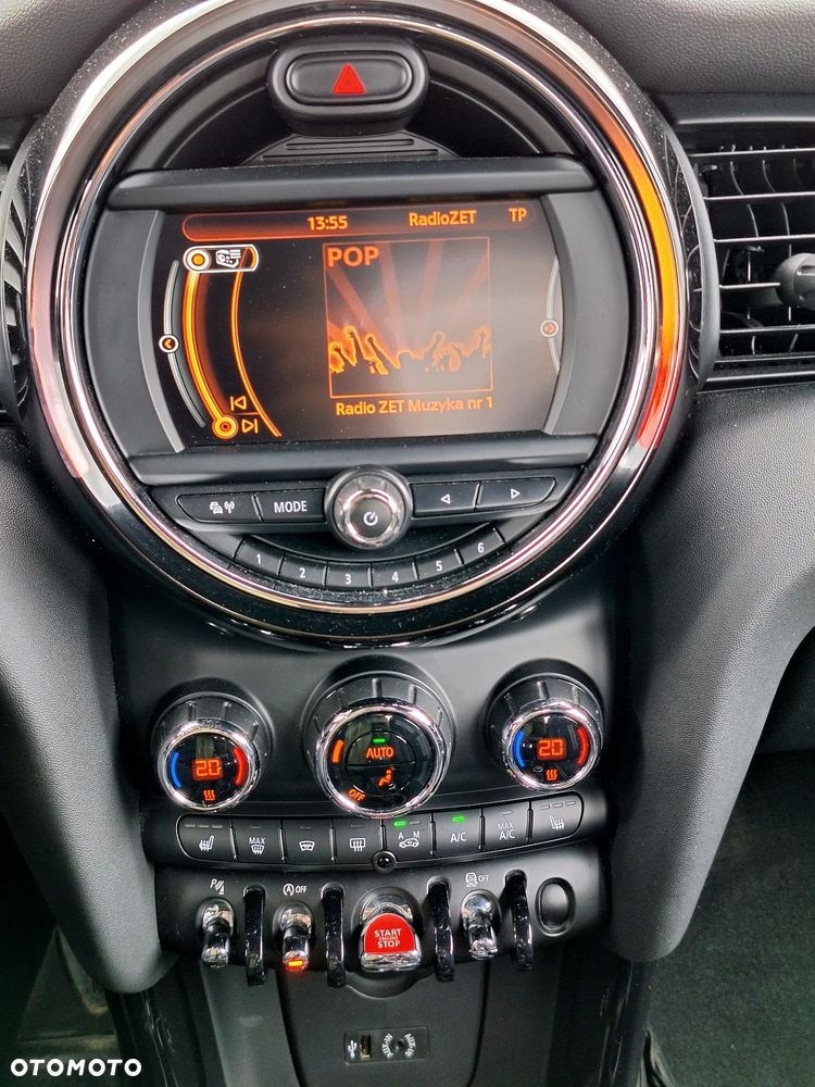 MINI Cooper 60 Years Chili - 29