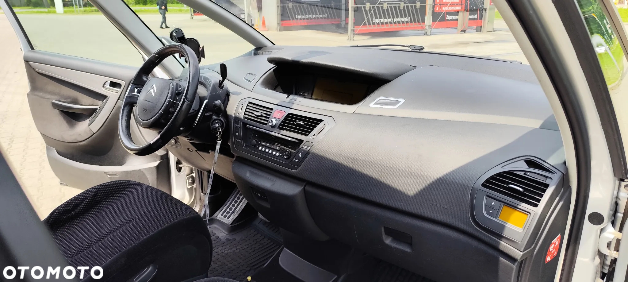 Citroën C4 Picasso - 12