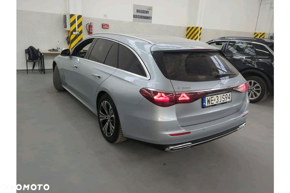 Mercedes-Benz Klasa E - 3