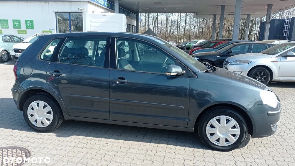 Volkswagen Polo 1.2 Tour - 22