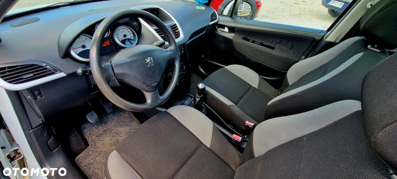 Peugeot 207 1.6 HDi 16V U Move - 29