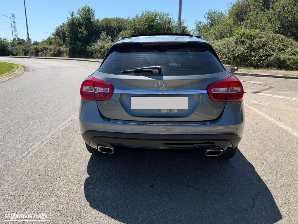 Mercedes-Benz GLA 180 d AMG Line - 7
