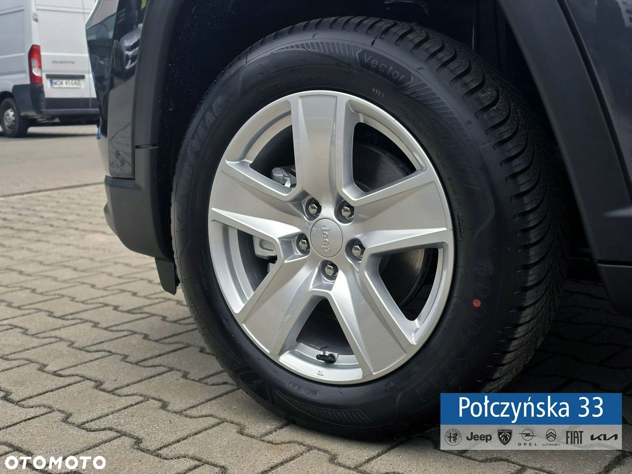 Jeep Compass - 2
