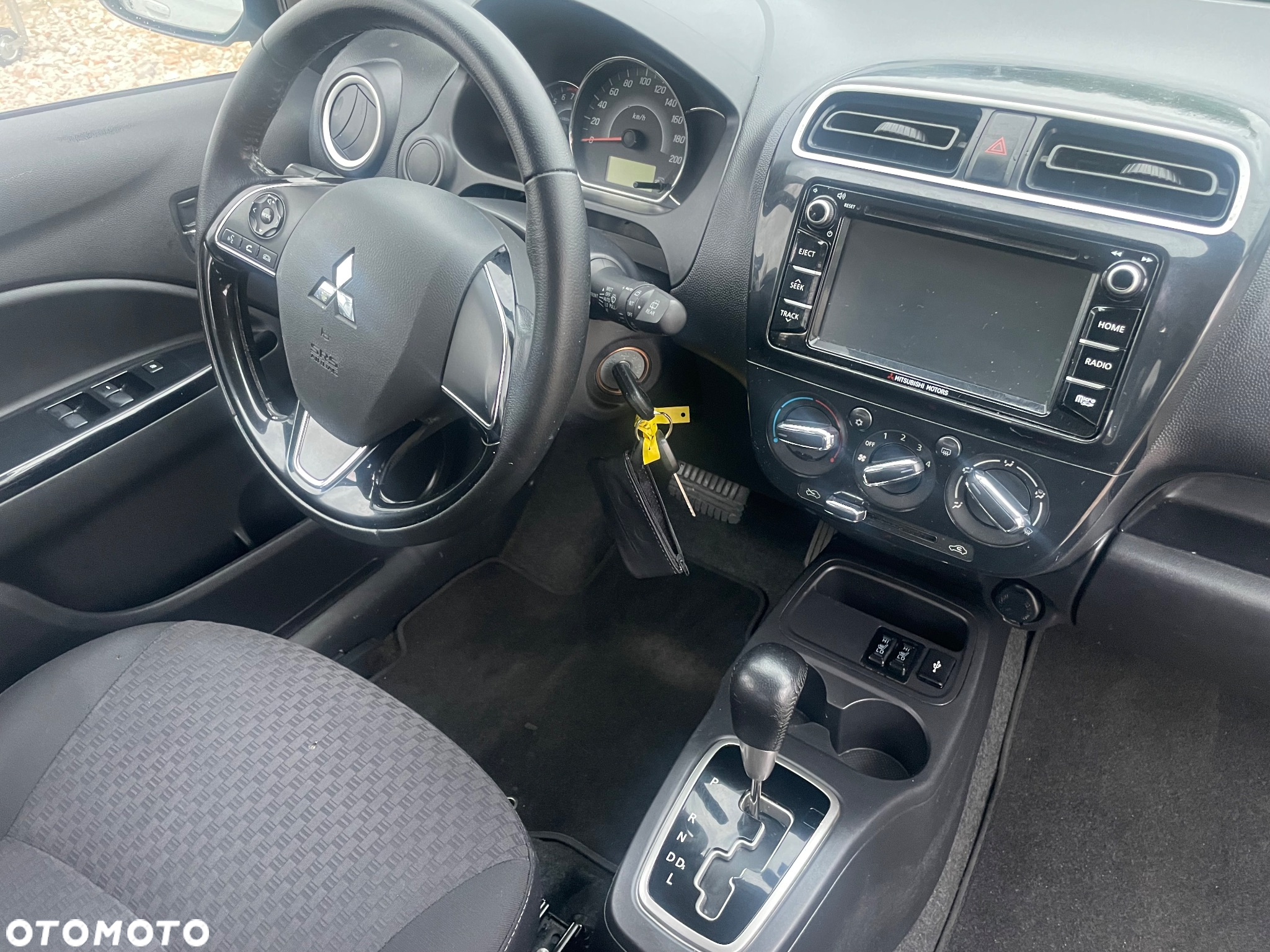 Mitsubishi Space Star 1.2 AS&G Invite CVT - 15