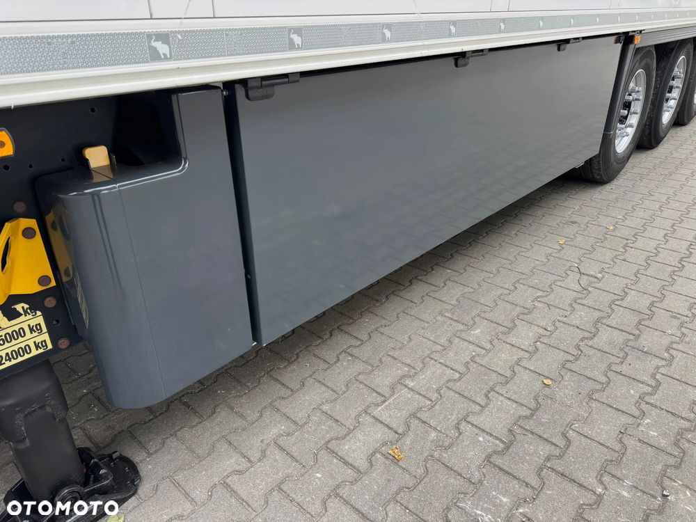 Schmitz Cargobull Chłodnia , Thermo King SLXi 400, Kwiatowa 2,50m - 23