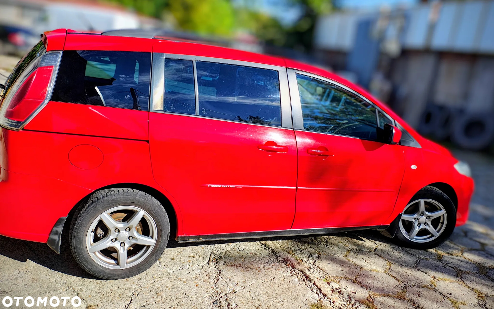 Mazda 5 - 4