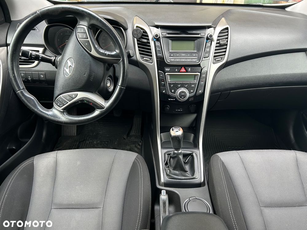 Hyundai i30 1.6 CRDi Classic - 12