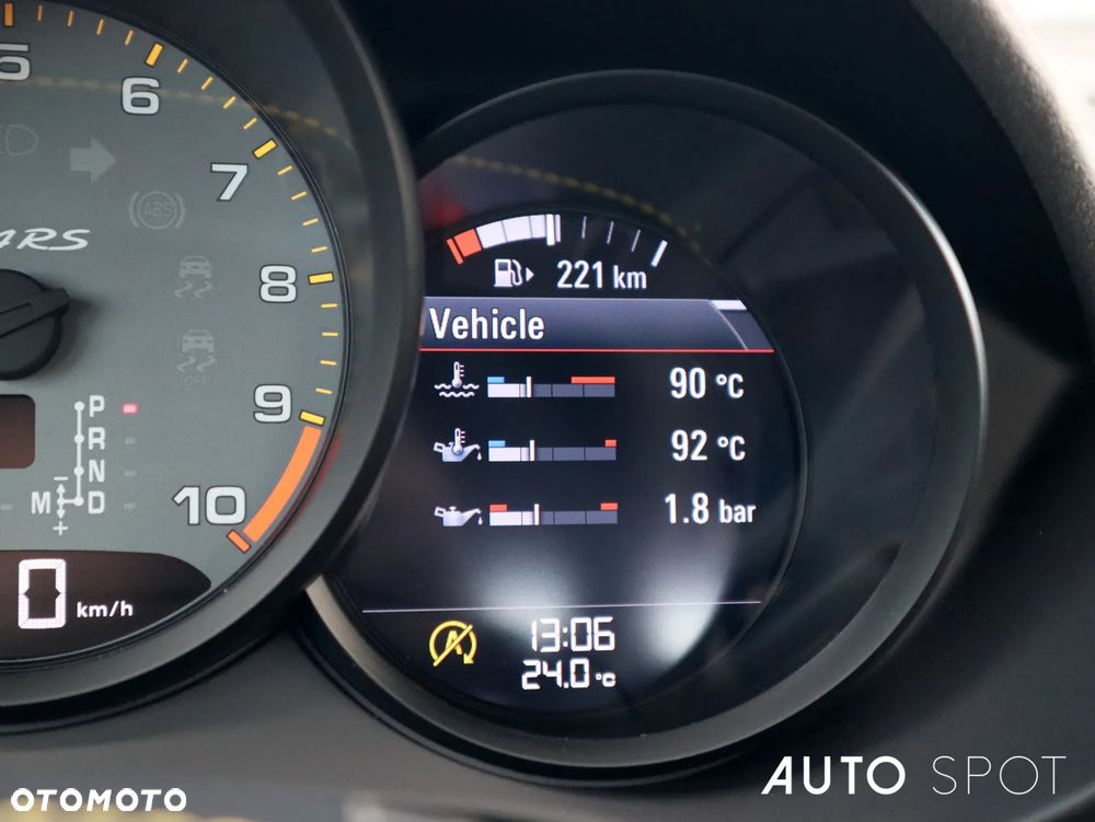 Porsche 718 Cayman GPF GT4 RS PDK - 28