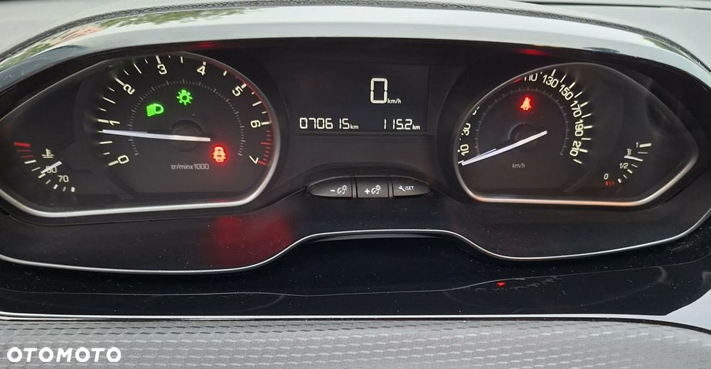 Peugeot 208 1.2 PureTech Active - 9