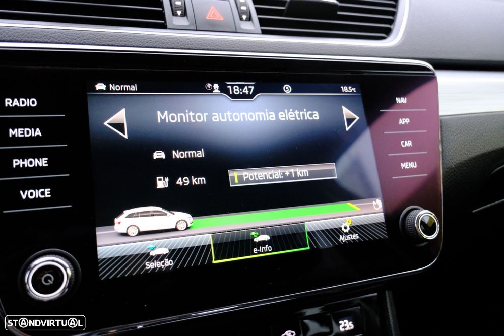 Skoda Superb Break - 22