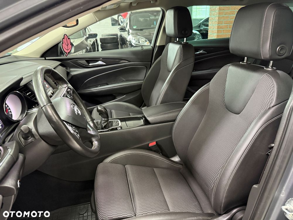 Opel Insignia 2.0 Dynamic - 17