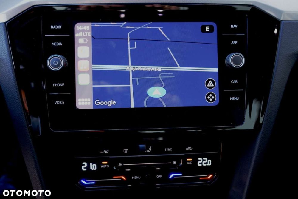 Volkswagen Passat - 22