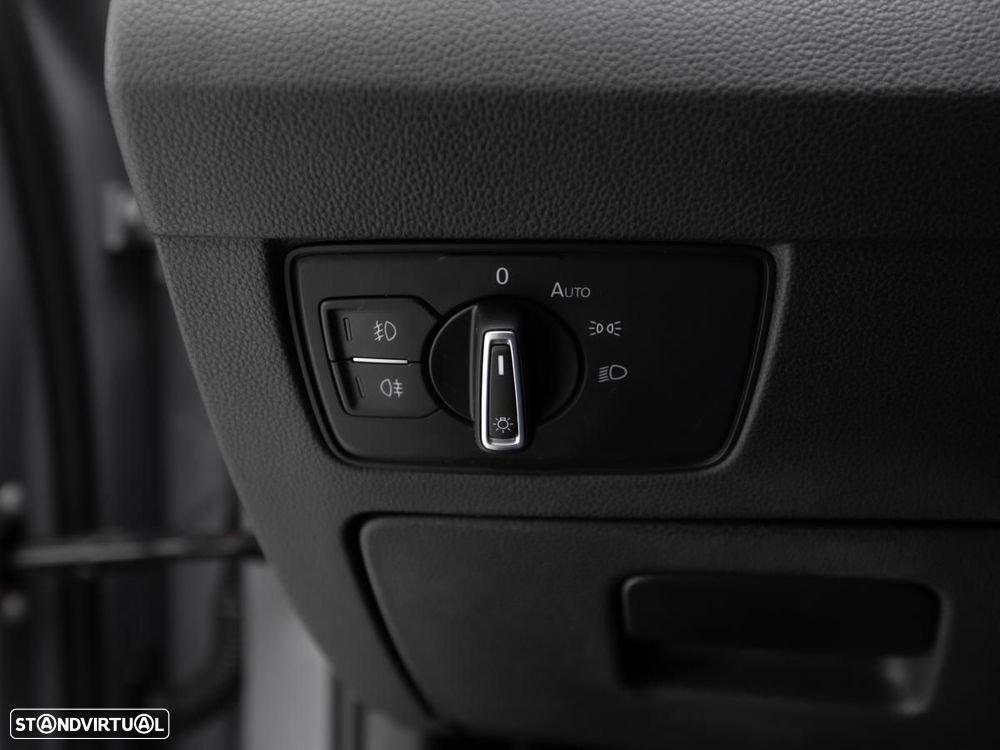 VW Passat 2.0 TDI Business DSG - 15