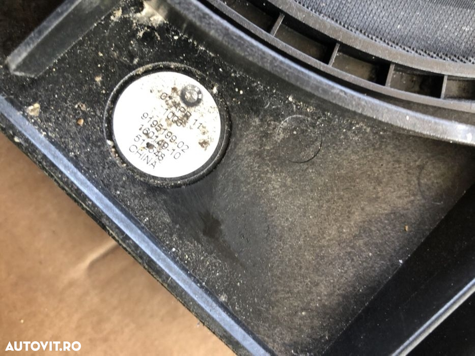 Difuzoare bass subwoofer sub scaun f10 f11 cod 9195200 - 2