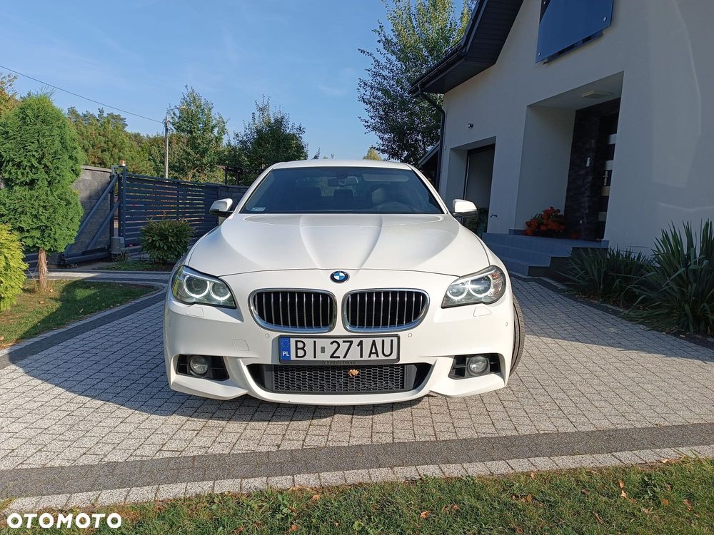 BMW Seria 5 520d M Sport - 14