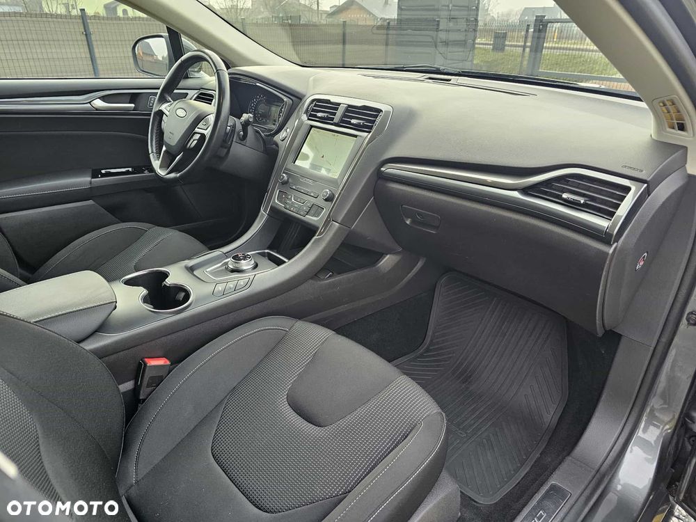 Ford Mondeo 2.0 EcoBlue Titanium - 17