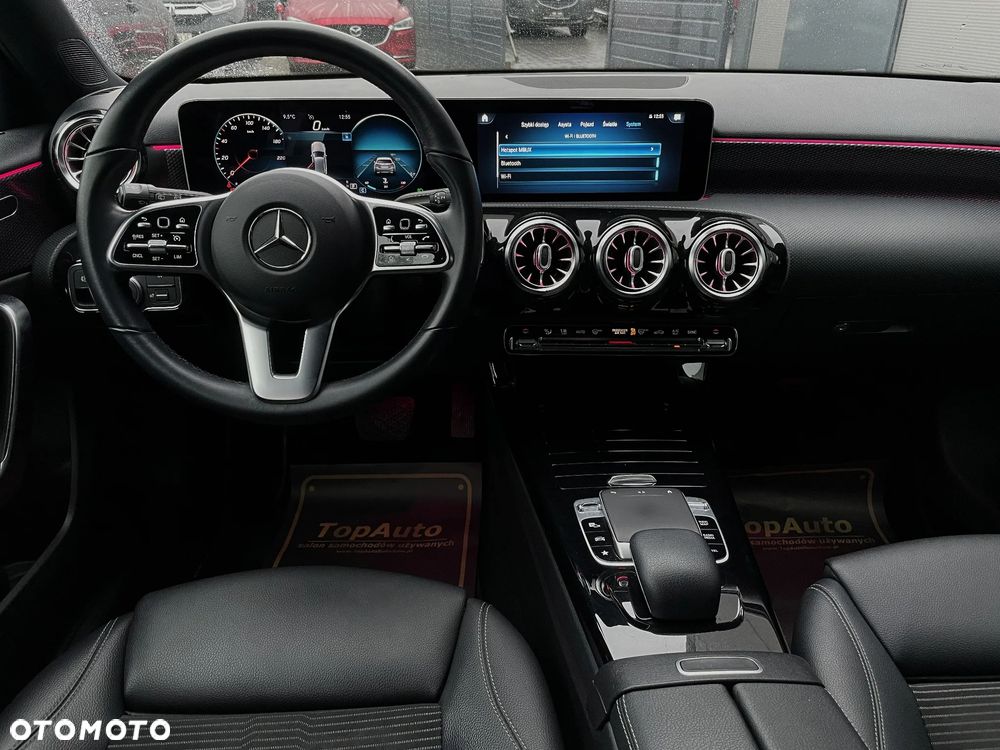 Mercedes-Benz Klasa A 200 7G-DCT Style - 38