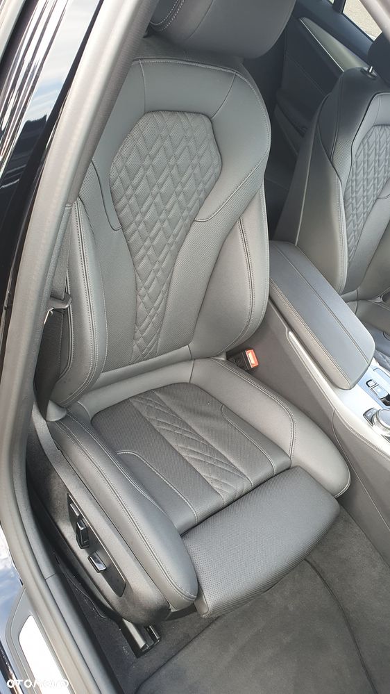 BMW Seria 5 530i GPF M Sport sport - 11
