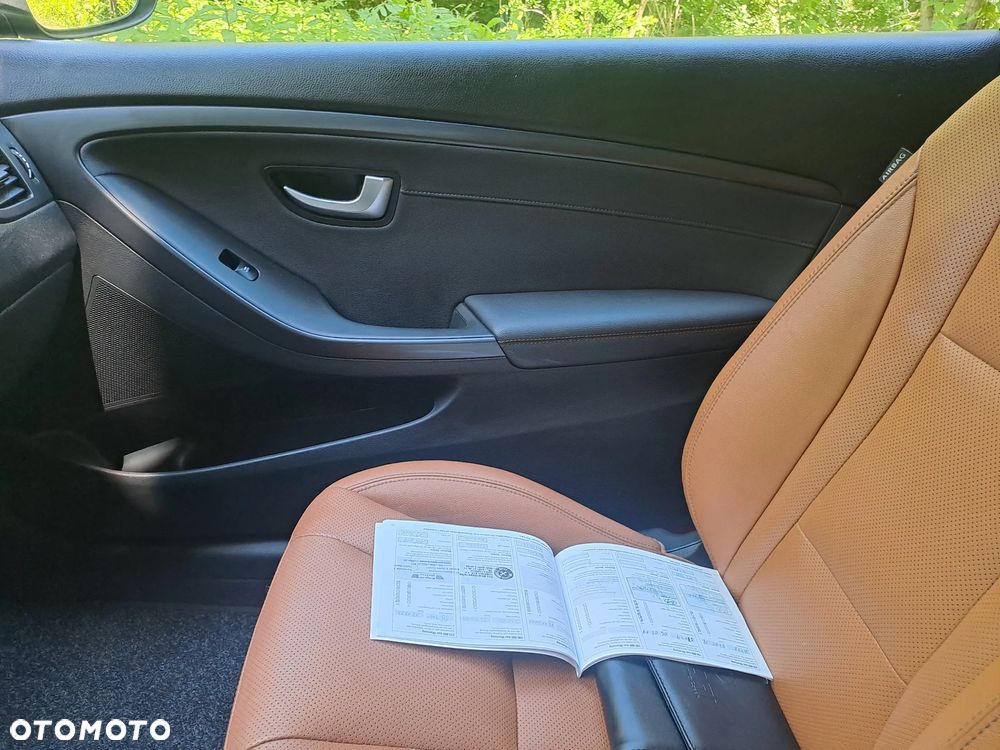 Hyundai i30 1.6 GDI Premium - 9