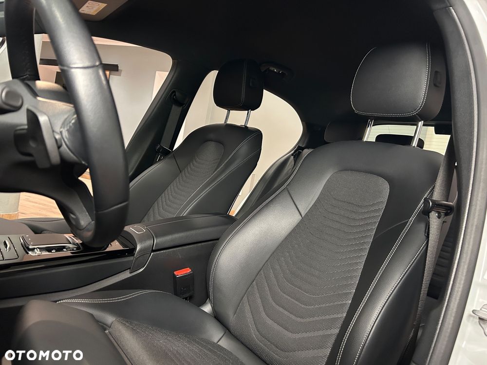 Mercedes-Benz A-Class 2019 photo 3