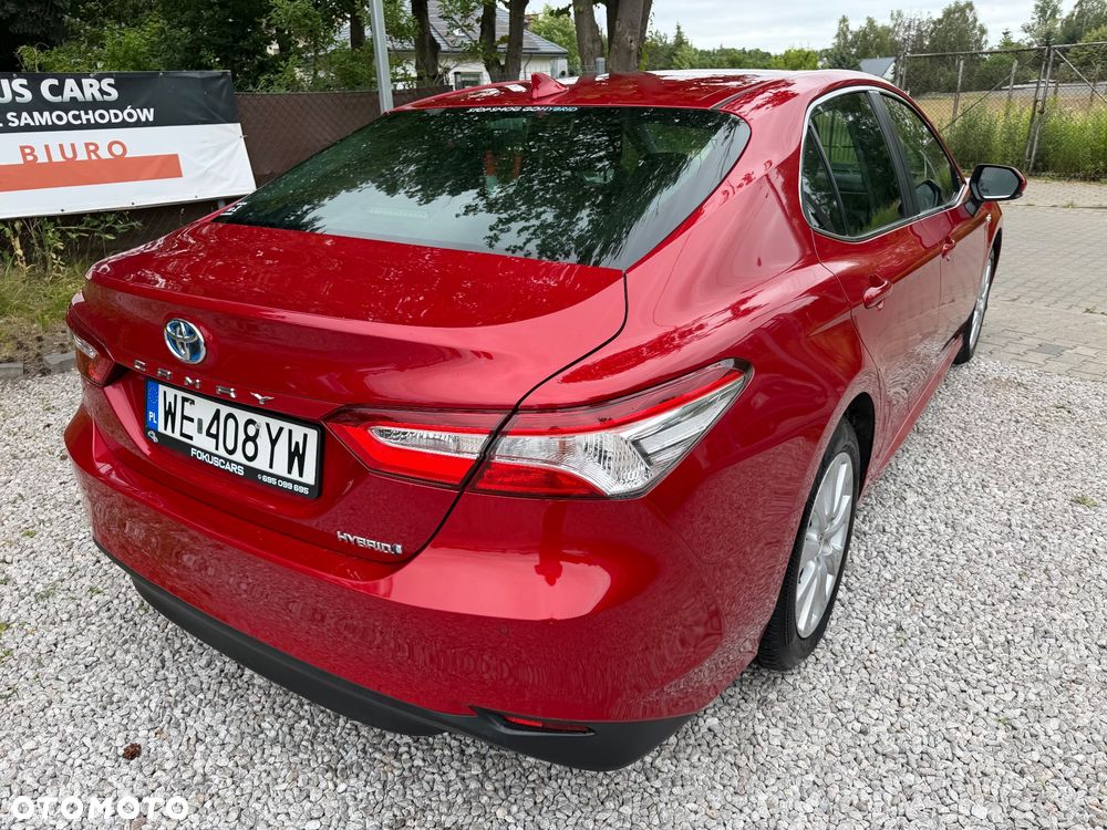 Toyota Camry 2.5 Hybrid Comfort CVT - 11