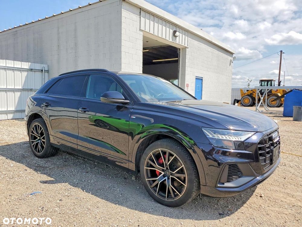 Audi Q8 55 TFSI quattro tiptronic - 1