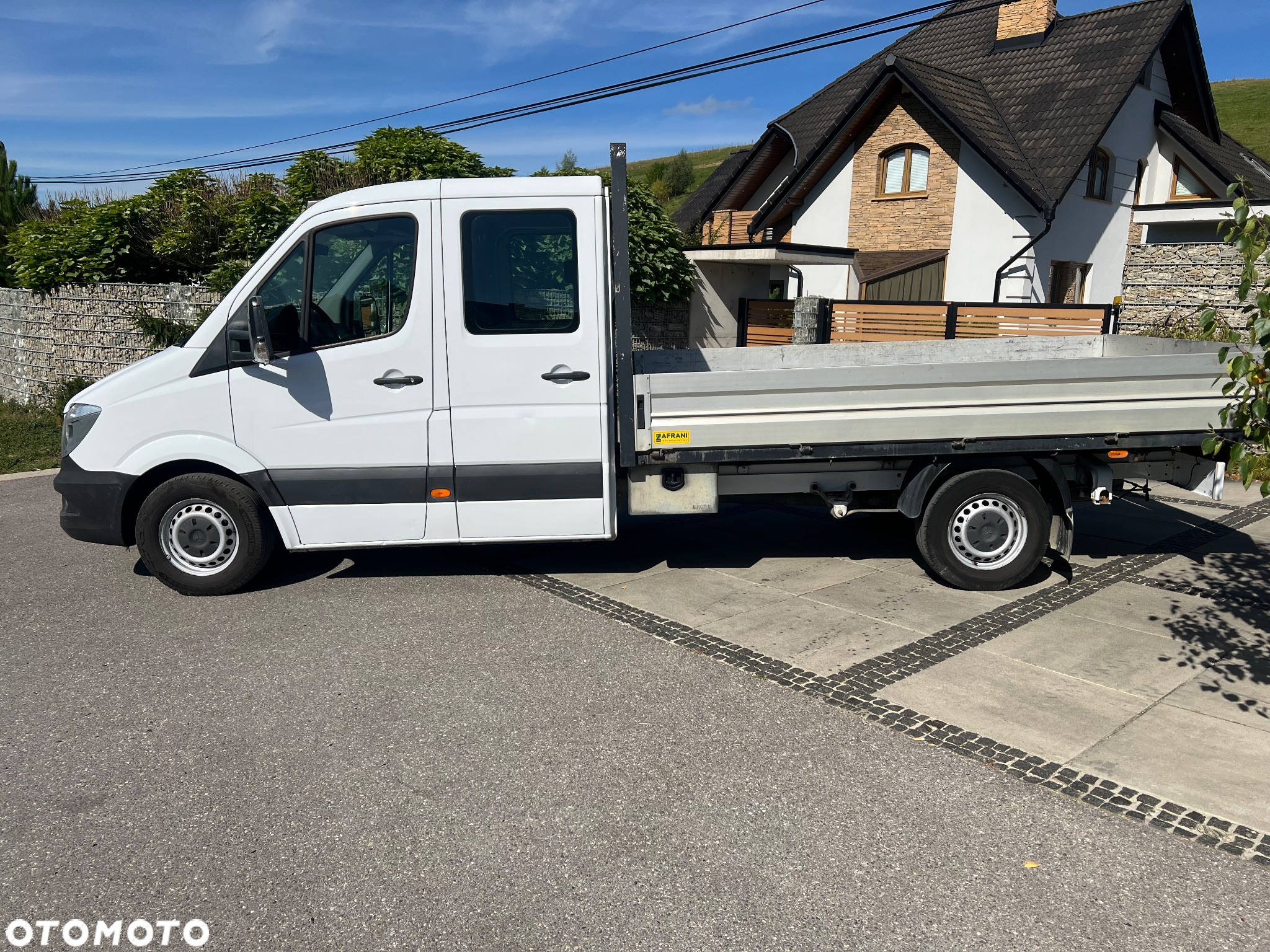 Mercedes-Benz Sprinter - 8