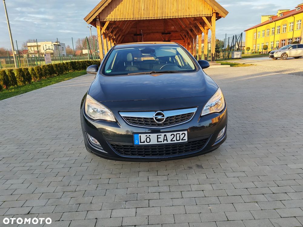 Opel Astra - 2