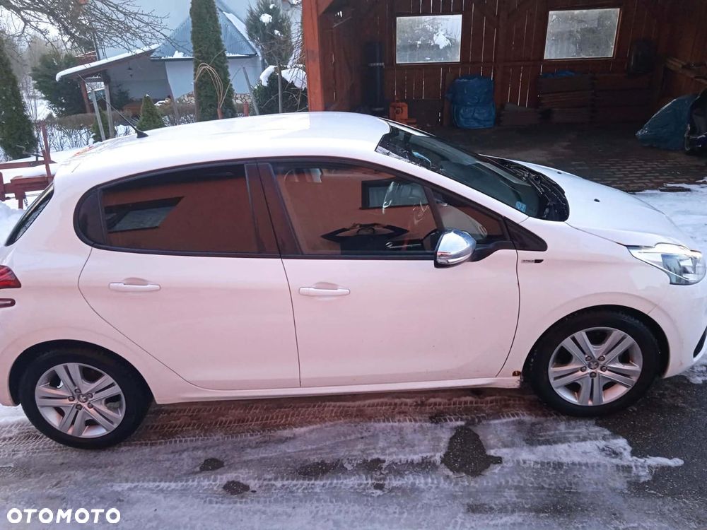 Peugeot 208 PureTech 82 Winter Edition - 7