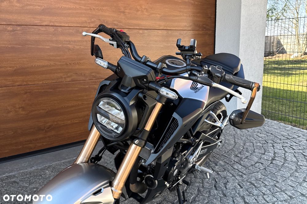 Honda CB - 20