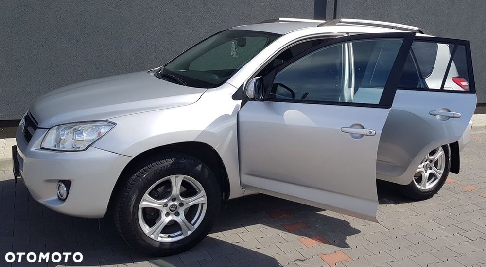 Toyota RAV4 - 35
