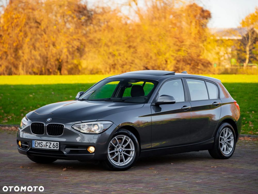 BMW Seria 1 120d Sport Line - 2