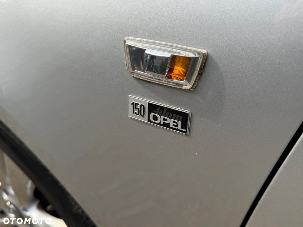 Opel Corsa 1.4 16V Sport - 19