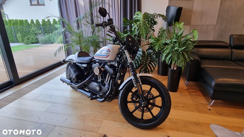 Harley-Davidson Sportster - 17