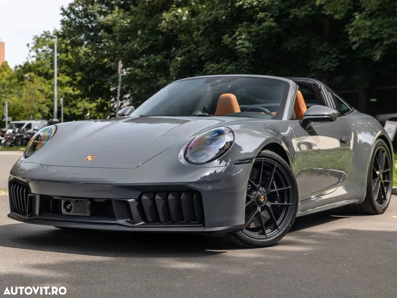 Porsche 911 Targa 4 GTS PDK - 2