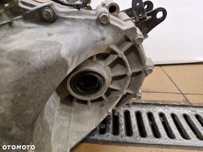 toyota auris 1 i 1.6 b skrzynia biegów manual valvematic 6b 1zr-e12u - 7