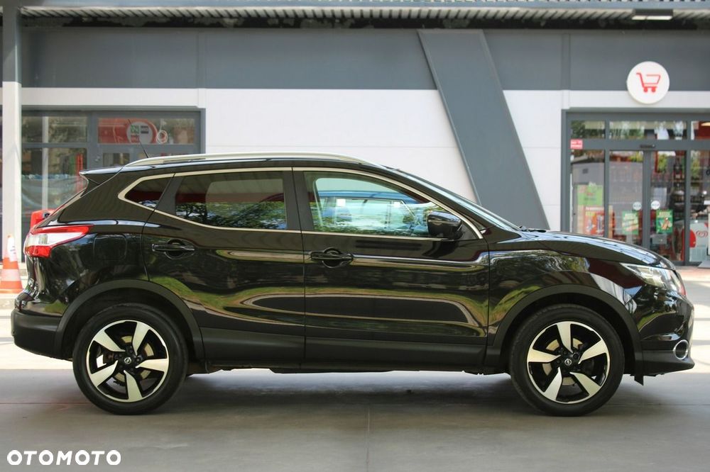 Nissan Qashqai 1.6 DIG-T N-Connecta - 39