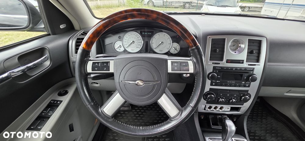 Chrysler 300C 2.7 Automatik