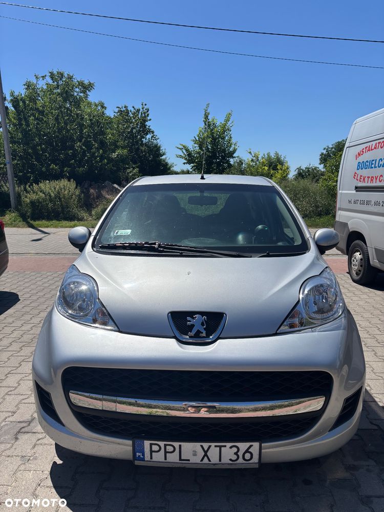 Peugeot 107 - 1
