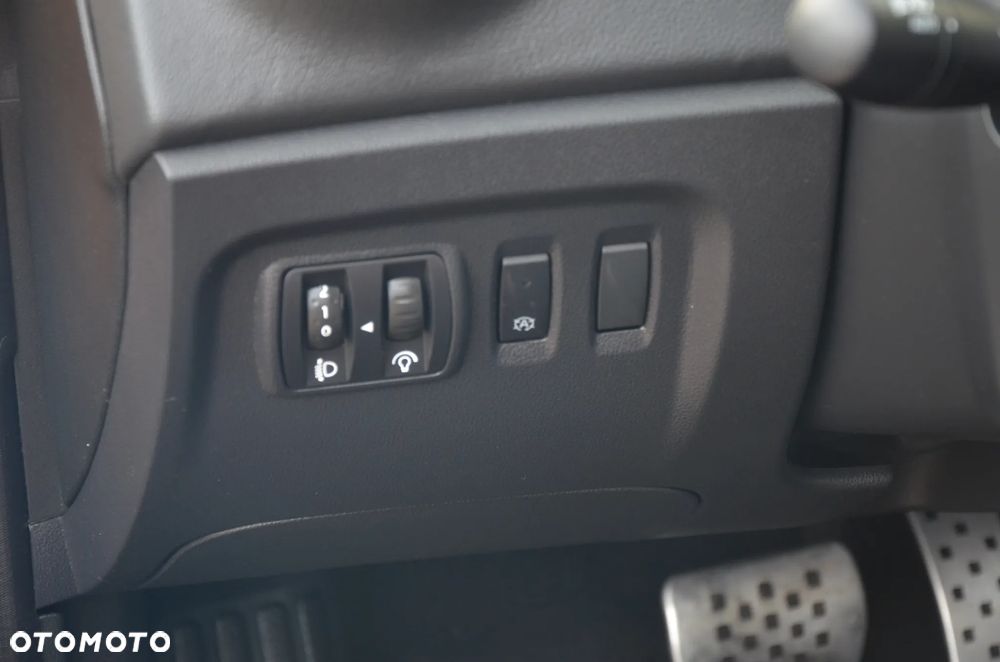 Renault Captur 1.3 Energy TCe Initiale Paris EDC - 18