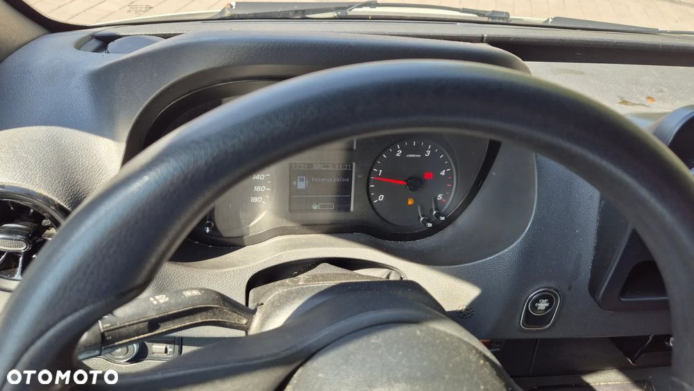 Mercedes-Benz SPRINTER - 13