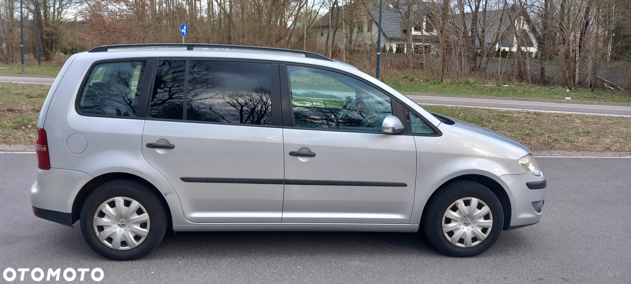 Volkswagen Touran 1.6 Conceptline - 5