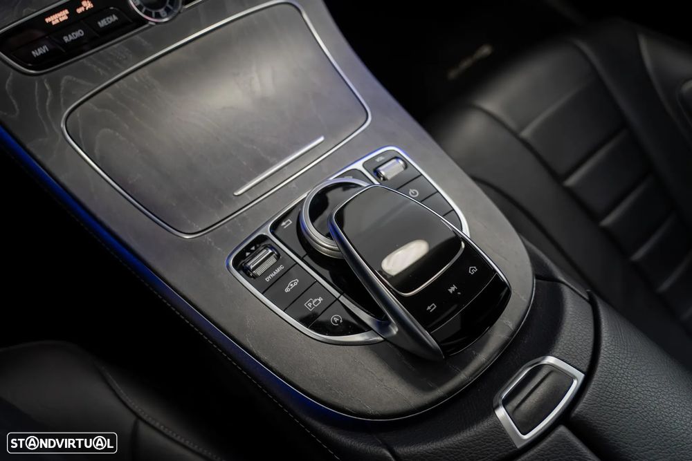 Mercedes-Benz CLS 400 d 4Matic AMG Line - 17