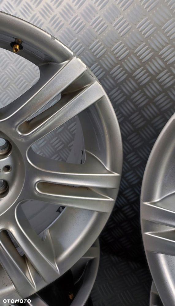 8036936 felga aluminiowa 17X8,5 5X120 ET37 BMW E90 E91 E93 E87 - 7