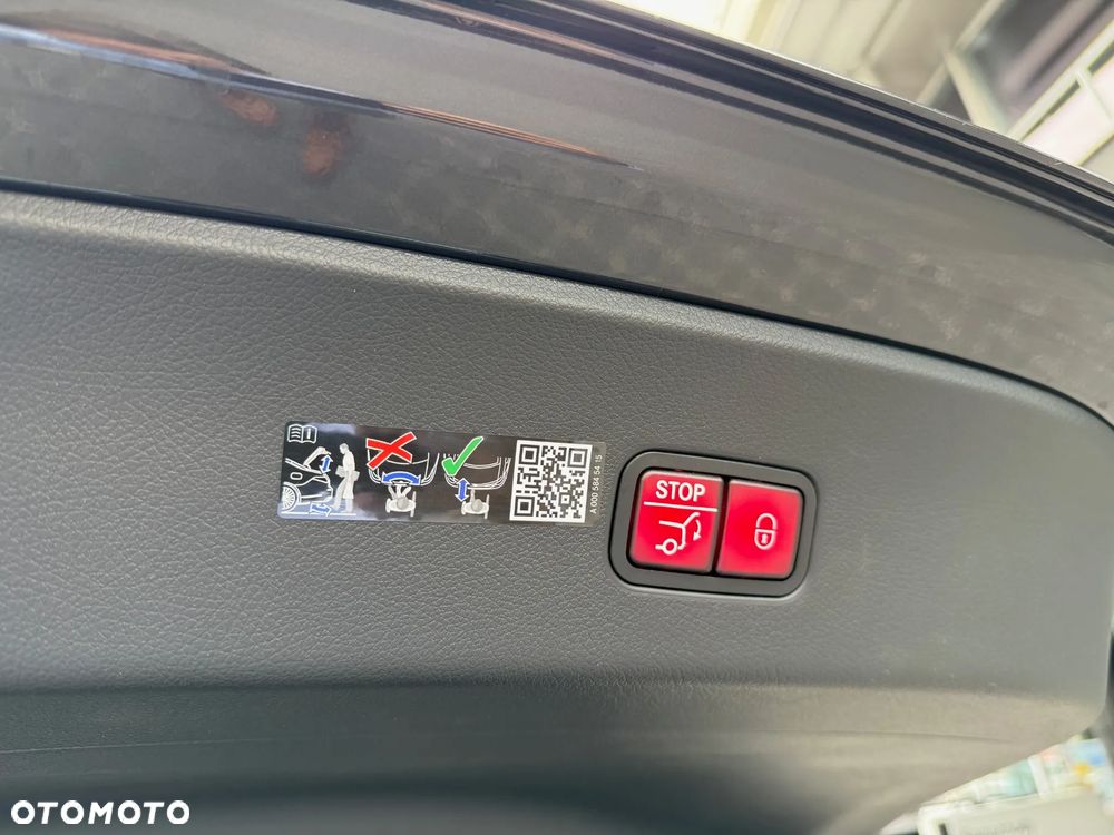 Mercedes-Benz GLC 300 d 4Matic 9G-TRONIC Edition AMG Line - 15