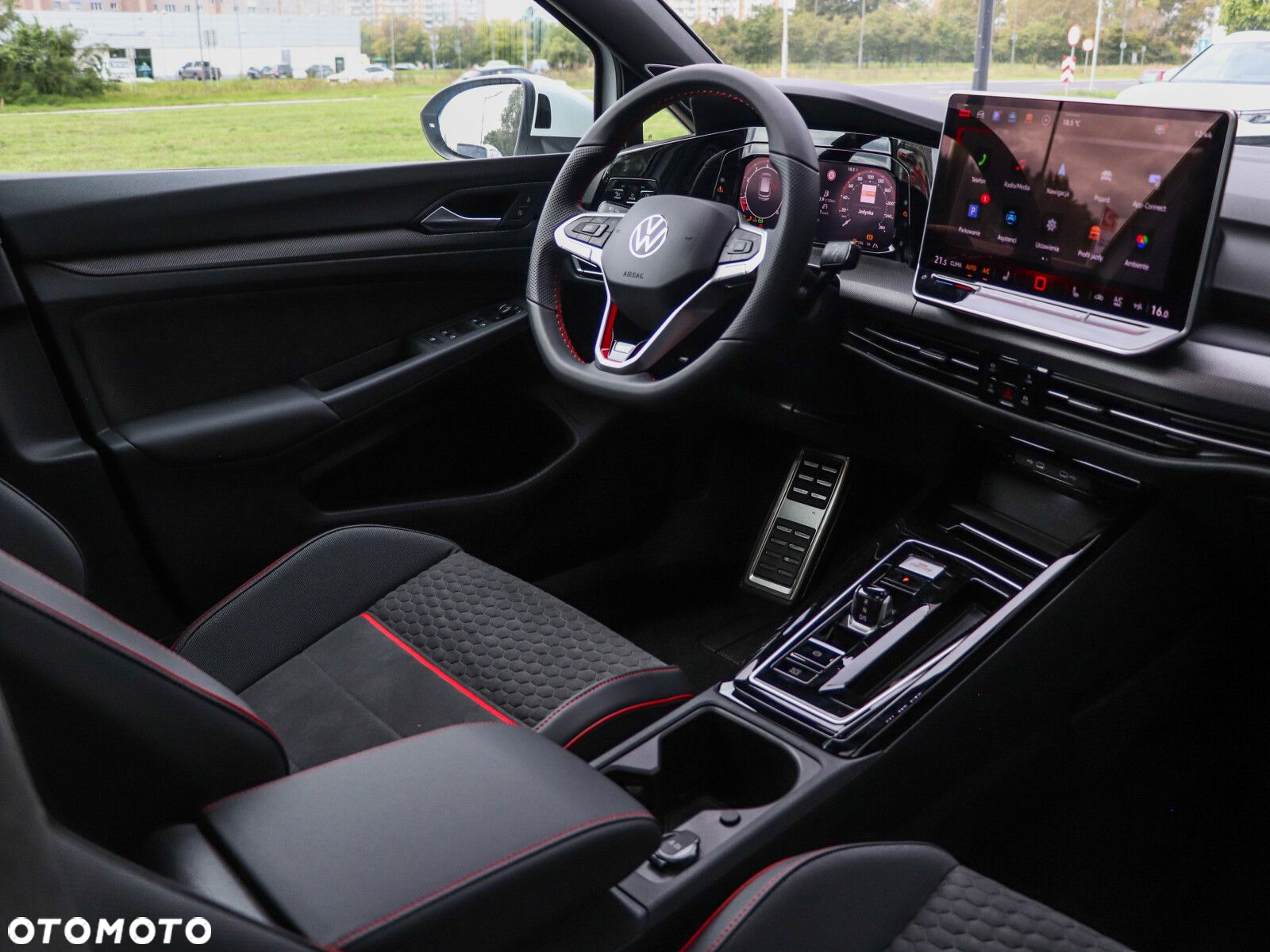 Volkswagen Golf - 17