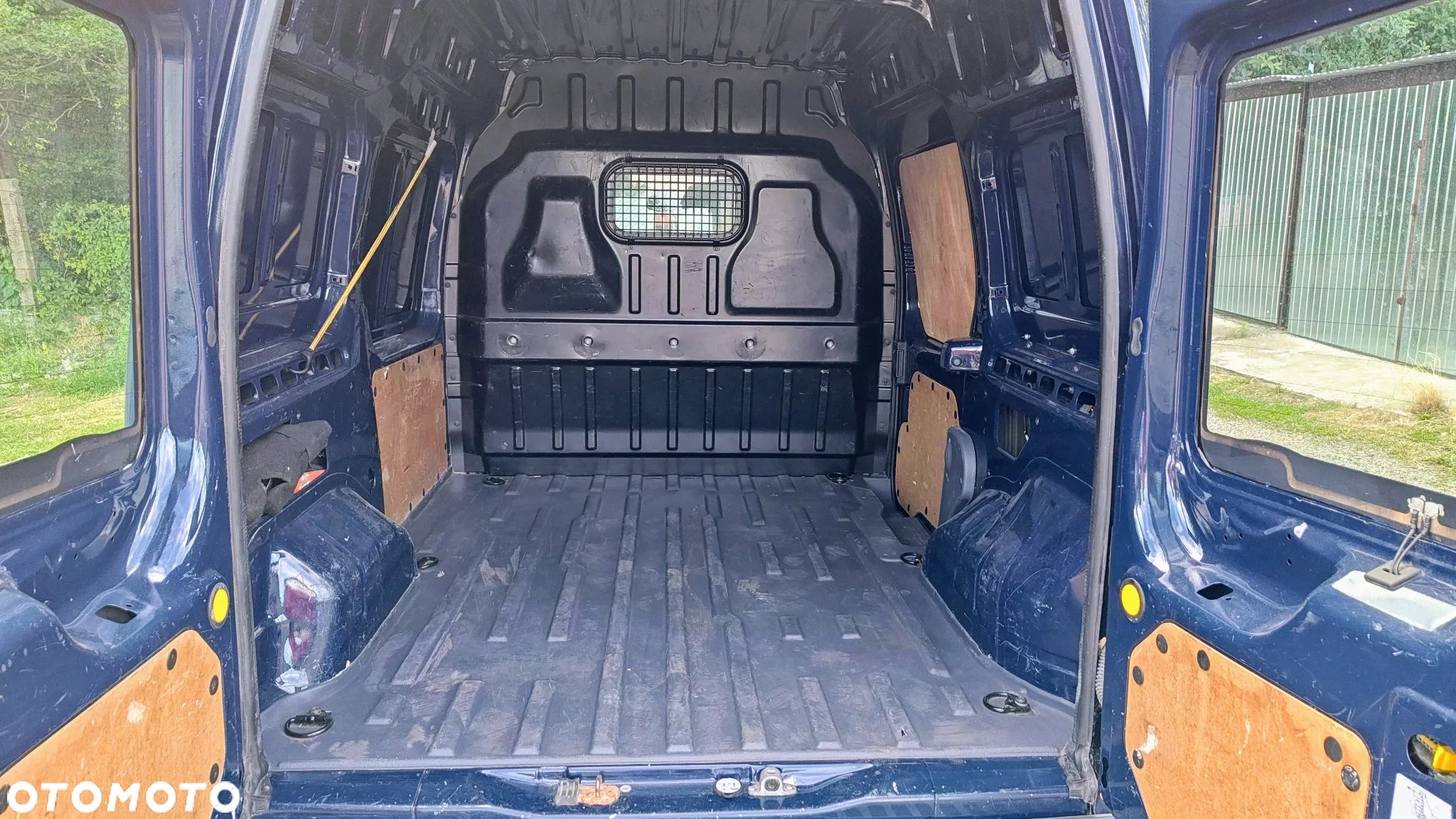 Ford transit conect - 14