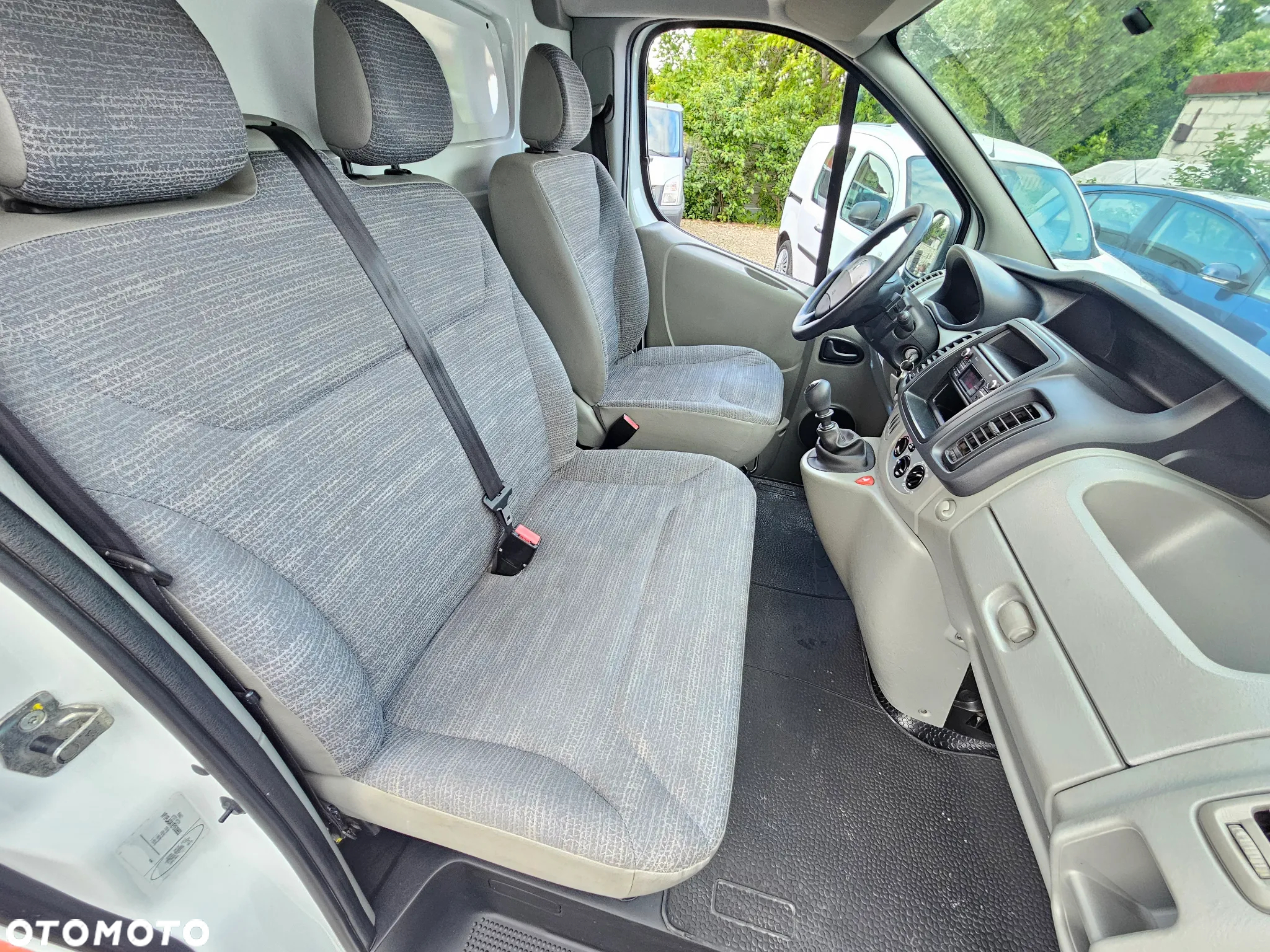 Renault TRAFIC LIFT JAK NOWY - 14