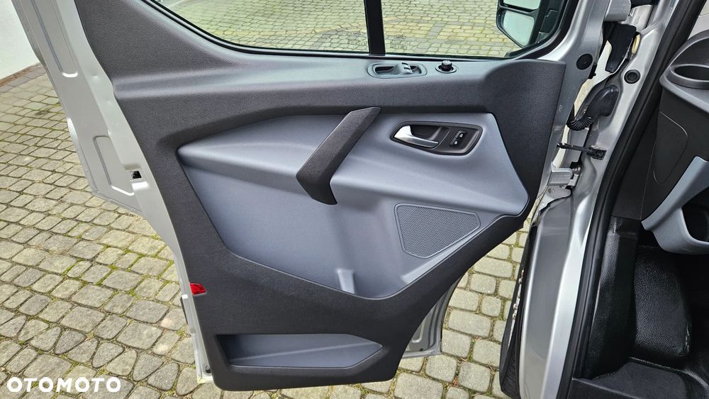 Ford Custom 2,2TDCI 155KM - 13